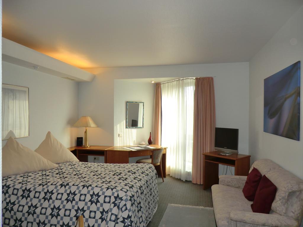 Hotel Corsten Heinsberg  Rum bild