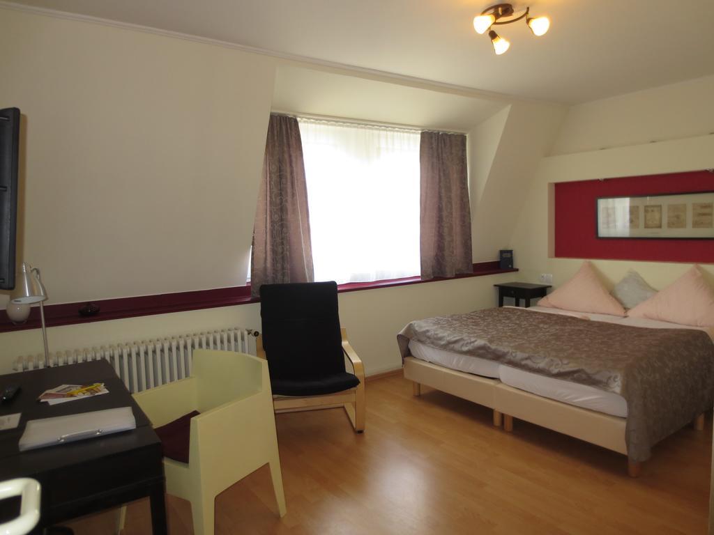 Hotel Corsten Heinsberg  Rum bild